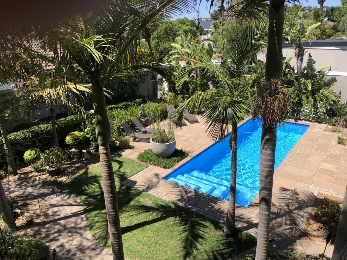 African Palm Cottage And Guesthouse Durbanville Exteriör bild